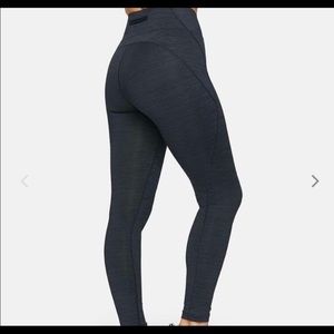 Outdoor Voices Tech Sweat Leggings 7/8 size M